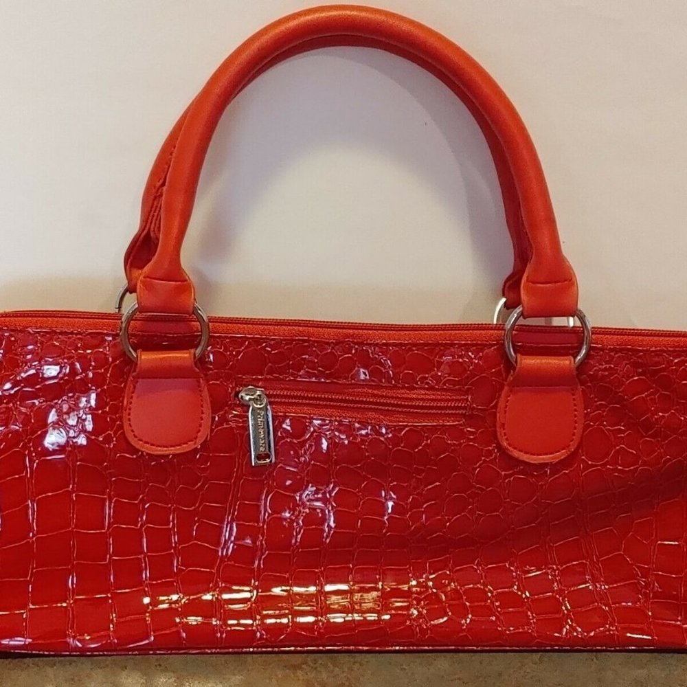 Primewear Red Leather Wine Clutch Bag & Opener (Thermal insulated)